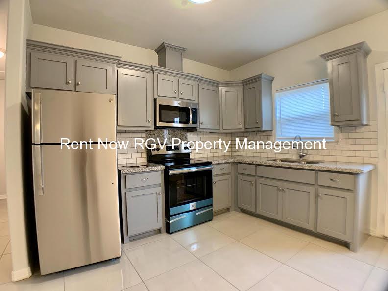 1920 BAHAMAS DR. EDINBURG TX 78541