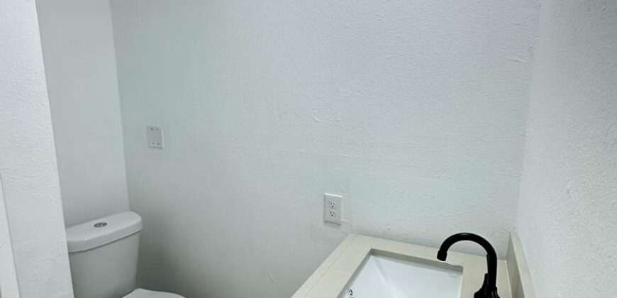 685 Chapman St, Mercedes, TX 78570, USA