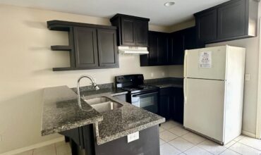 1302 W HARRISON AVE ALTON, TX 78573