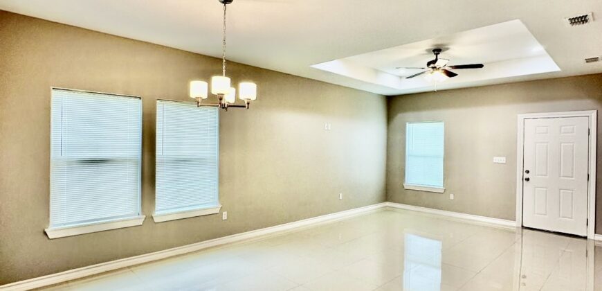 1022 Escondido Ln W, Harlingen, TX 78550