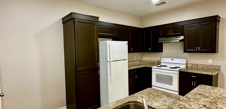 1022 Escondido Ln W, Harlingen, TX 78550
