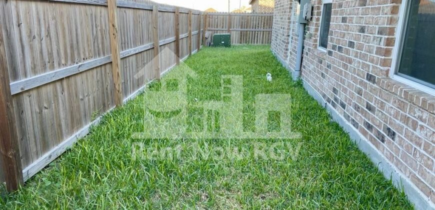1022 Escondido Ln W, Harlingen, TX 78550