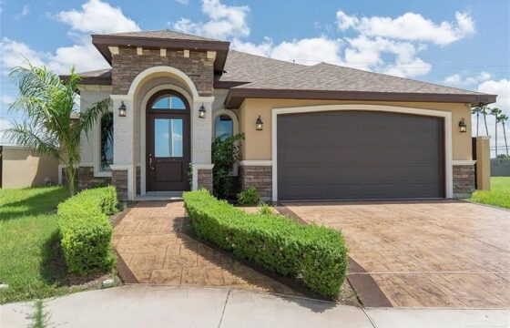 2206 LIVERPOOL DR EDINBURG, TX 78539