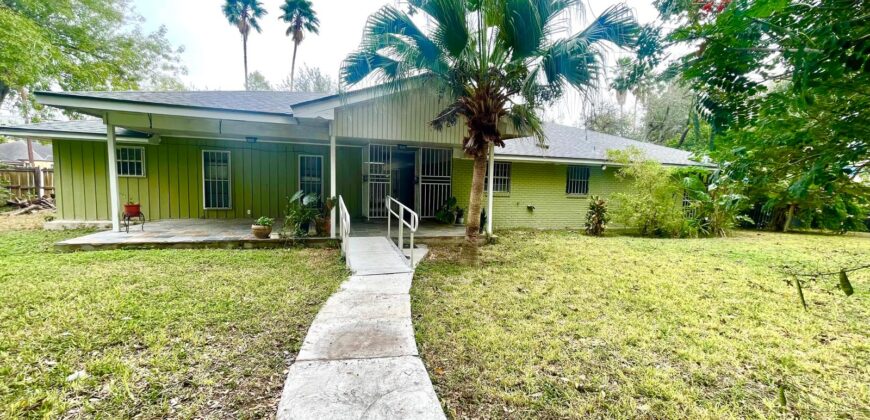 221 S 8th St, McAllen, TX 78501