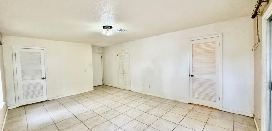 221 S 8th St, McAllen, TX 78501