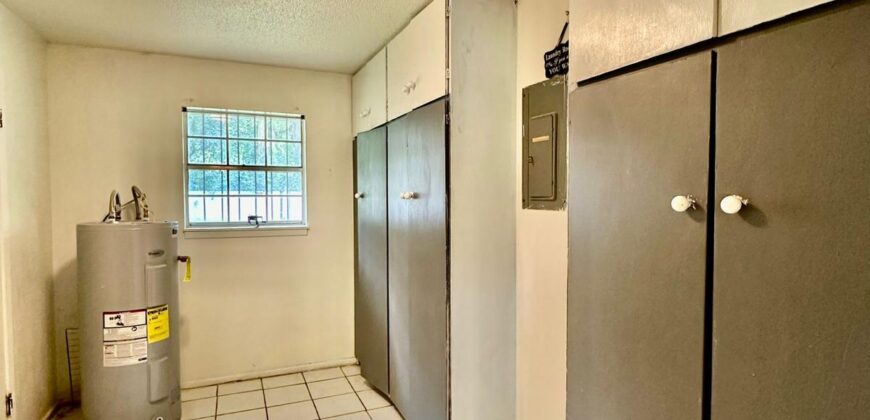221 S 8th St, McAllen, TX 78501