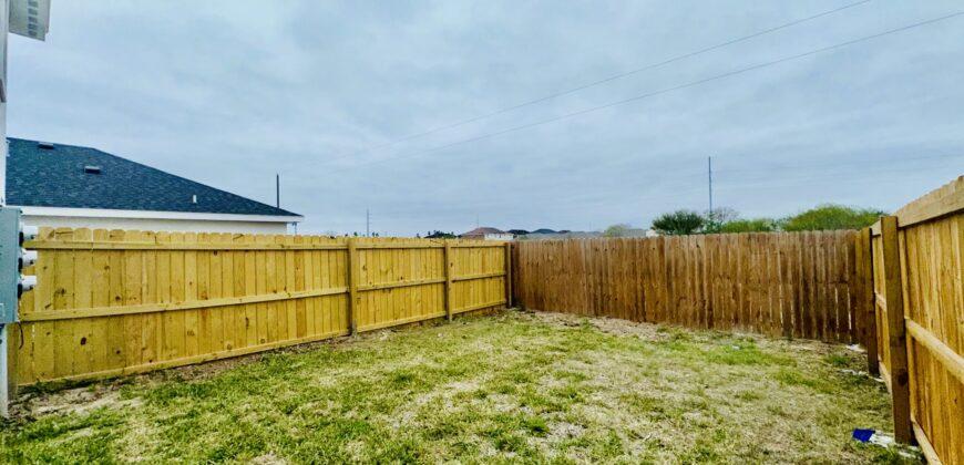 3516 S Dominique Dr, Pharr, TX 78577