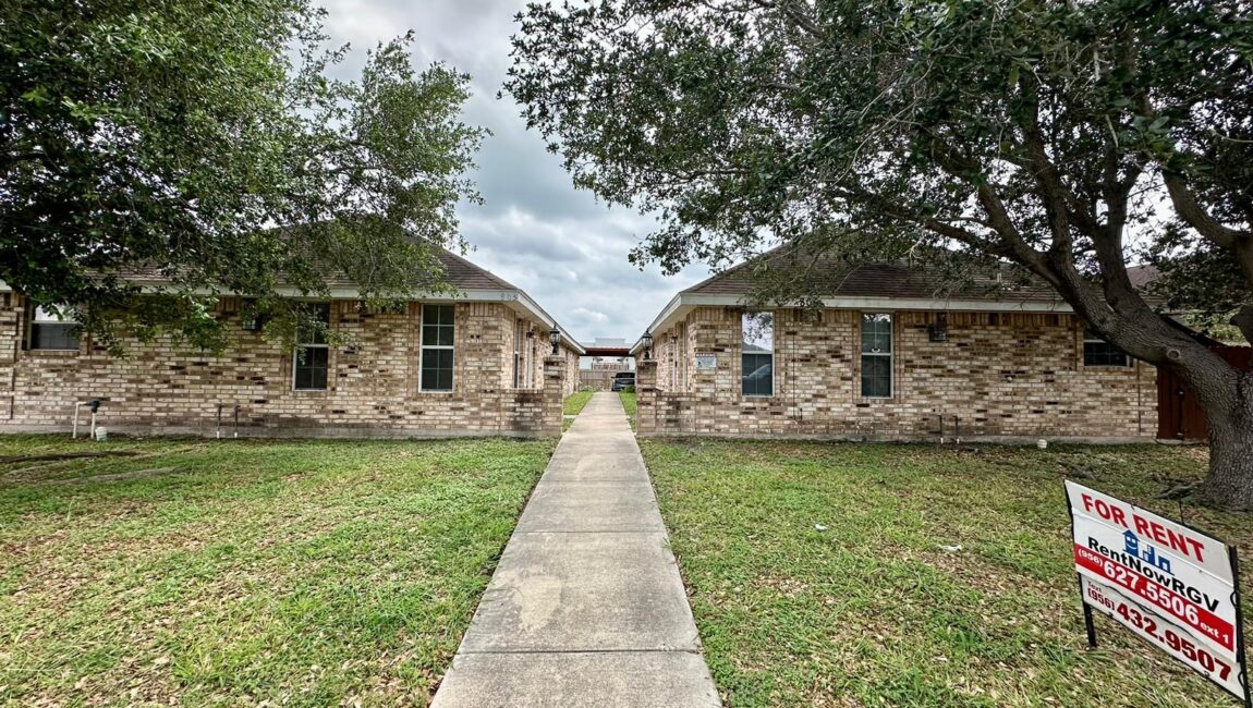 805 W Bronze Dr, Pharr, TX 78577, USA