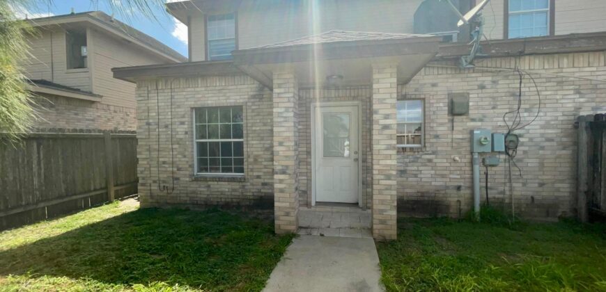 1418 Nassau St Edinburg, TX 78541