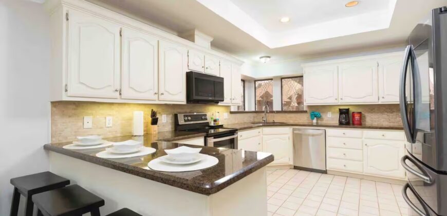 701 W Avocet Avenue, McAllen, Texas 78504
