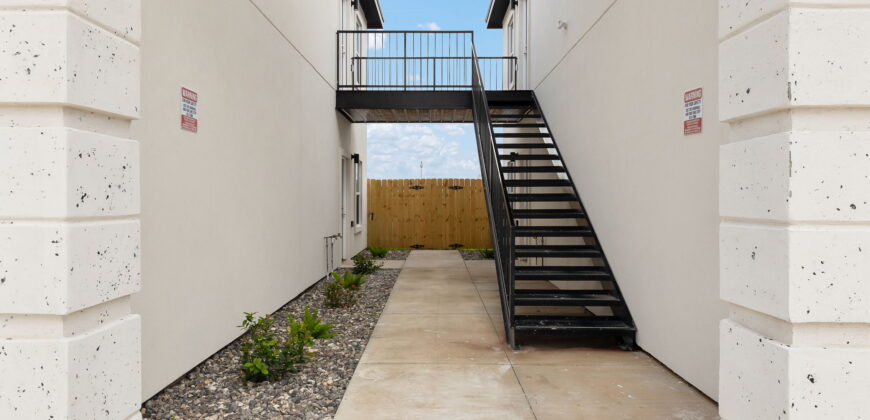 4512 Larkspur Ave, McAllen, TX 78504