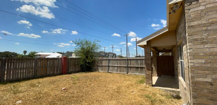 2810 Phoenix St Edinburg, Tx 78541