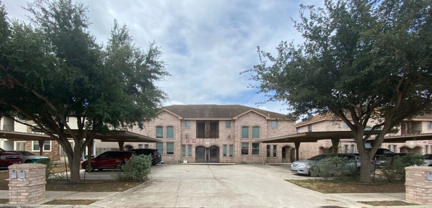 1208 W Kiwi  Pharr Texas 78577