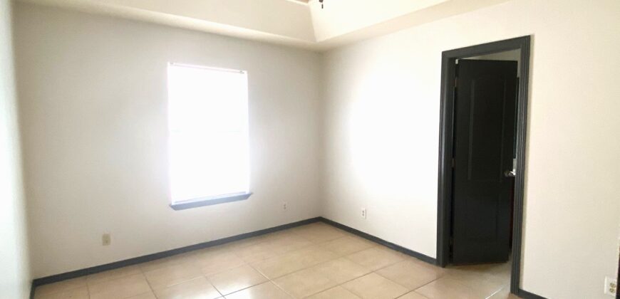 1208 W Kiwi  Pharr Texas 78577