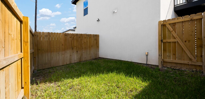 4504 Larkspur Ave, McAllen, TX 78504