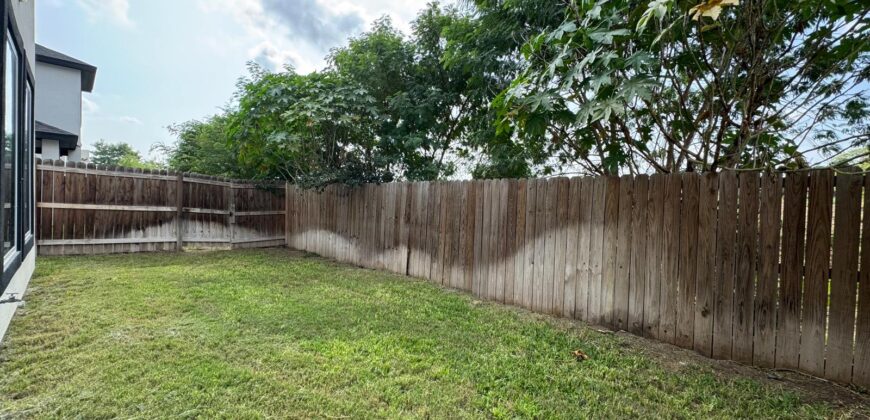 5121 Sequoia Ave, McAllen, TX 78501