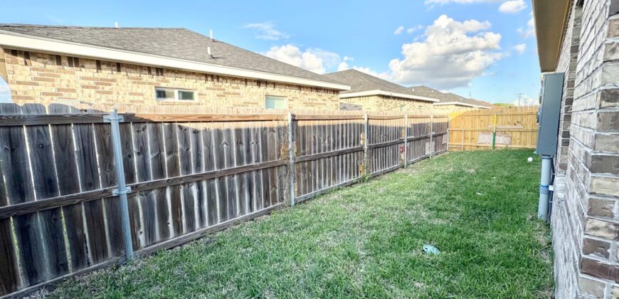 912 W Mahala Ave, Alton, TX