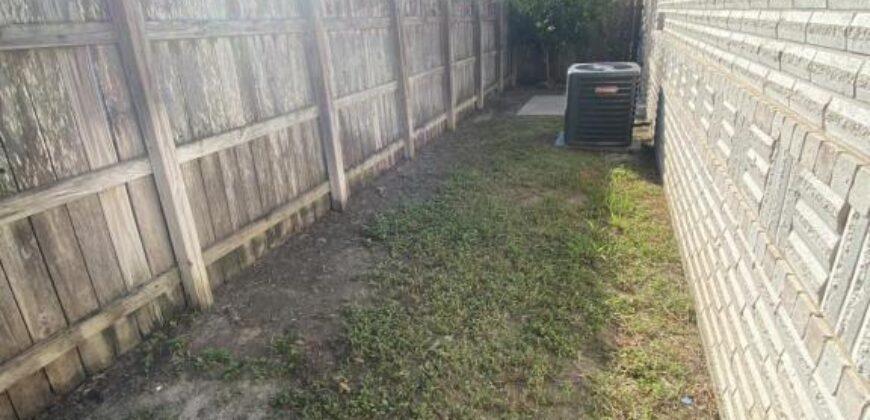 1615 Nassau St, Edinburg, TX 78541