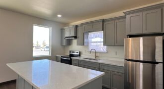 904 N Spruce St, Edinburg, TX 78541