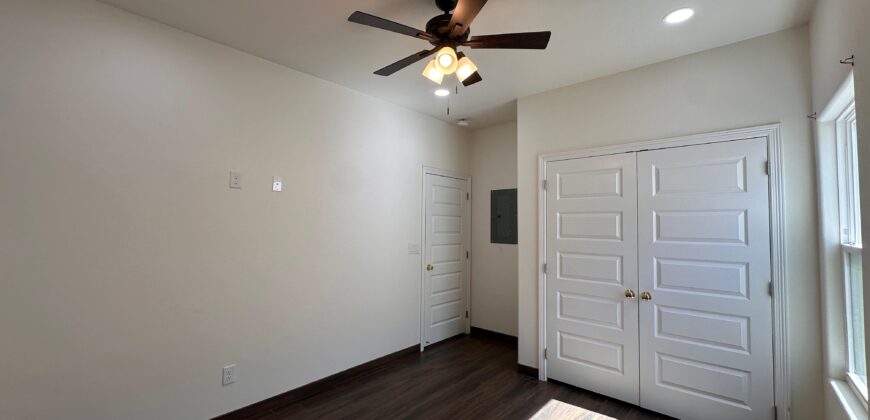 904 N Spruce St, Edinburg, TX 78541