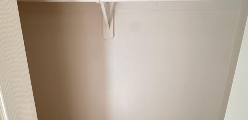 2100 N Paradise Dr, Pharr, TX 78577