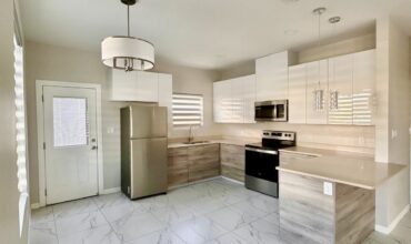 221 Rafael Dr, San Juan, TX 78589