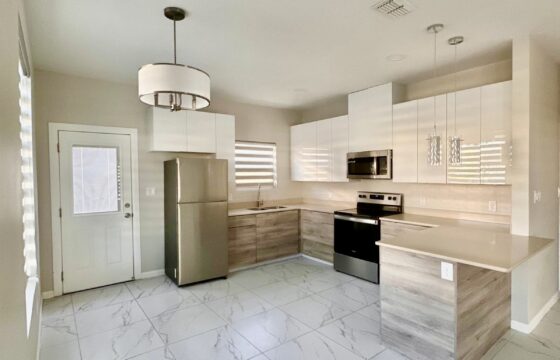 221 Rafael Dr, San Juan, TX 78589