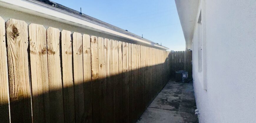221 Rafael Dr, San Juan, TX 78589