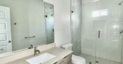 221 Rafael Dr, San Juan, TX 78589