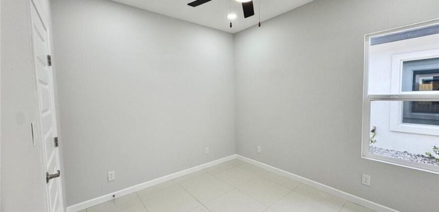 1208 N Aryana Avenue, Edinburg, TX 78541