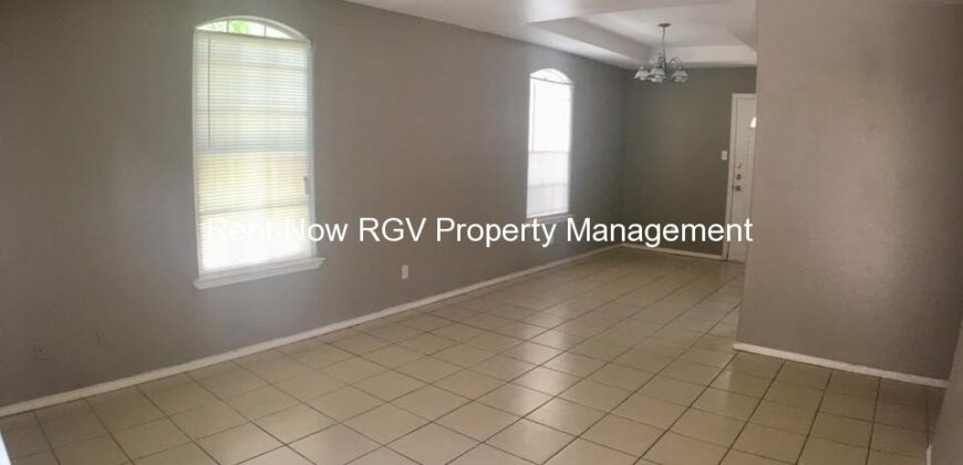 1107 S Palm Dr, Pharr, TX 78577
