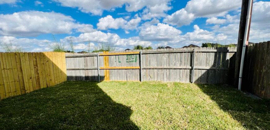 1702 Nassau St, Edinburg, TX 78541