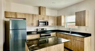 4904 N Crown Point, Pharr, TX 78577, USA