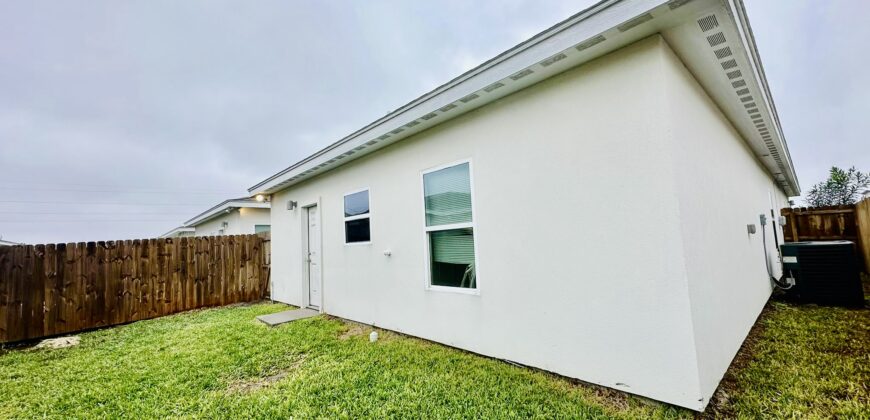 4904 N Crown Point, Pharr, TX 78577, USA