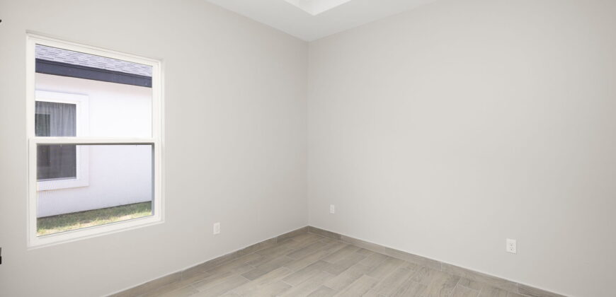 2009 Selena, Mission, Texas 78572