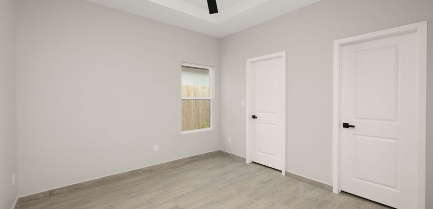 2009 Selena, Mission, Texas 78572