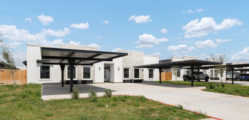 2009 Selena, Mission, Texas 78572