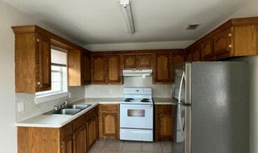 800 W Bronze Pharr, TX 78577