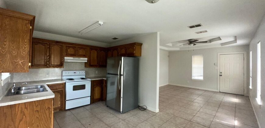 800 W Bronze Pharr, TX 78577