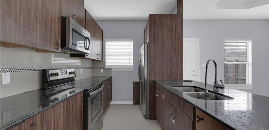 2706 Larkspur Ave, Edinburg, TX 78541