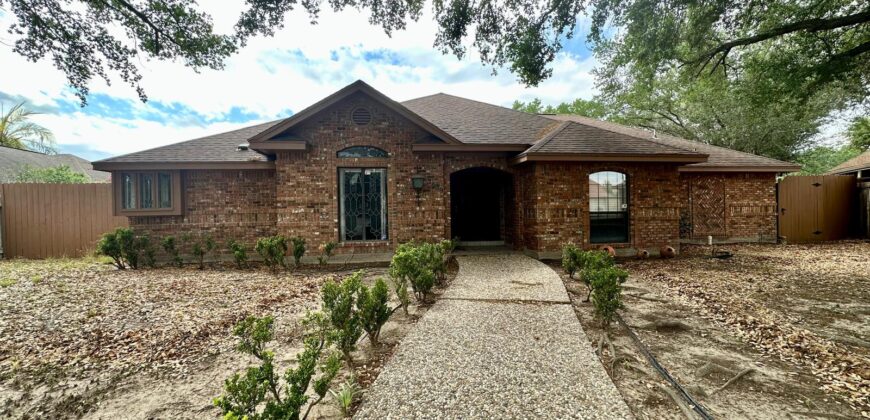 3809 N 1ST LN W MCALLEN, TX 78501