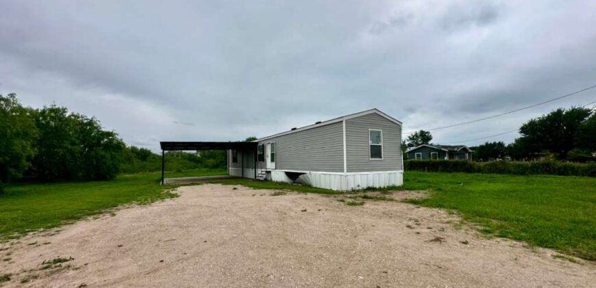 22516 N Val Verde Rd, Edcouch, TX 78538
