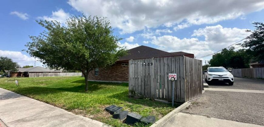 1109 W Eisenhower St, Pharr, TX 78577, USA