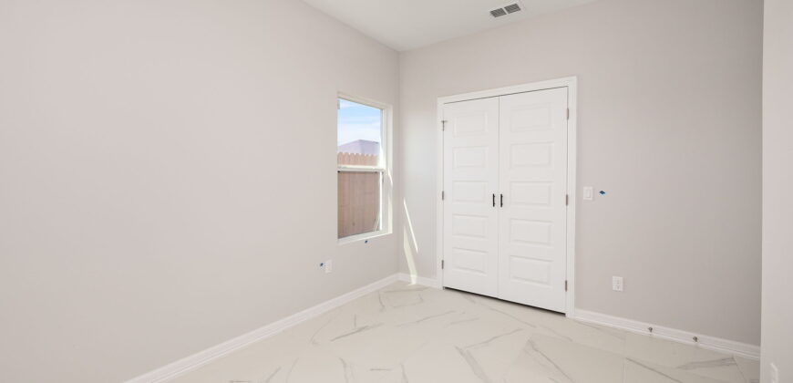 2409 Hilltop Ave, Edinburg, TX