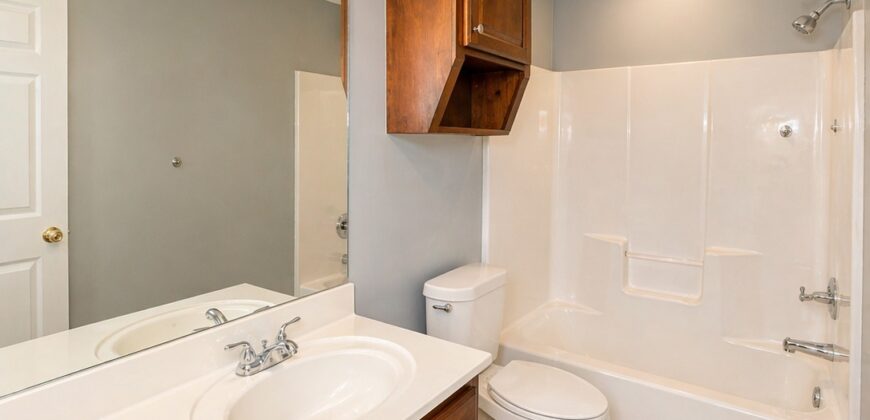 817 S Michigan St, Alton, TX 78573