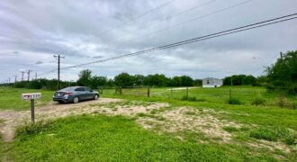 22516 N Val Verde Rd, Edcouch, TX 78538