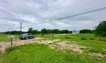 22516 N Val Verde Rd, Edcouch, TX 78538