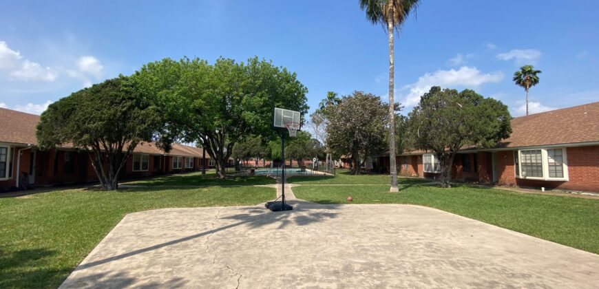 301 E La Vista Ave unit #49, McAllen, TX