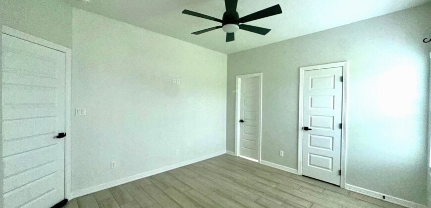 4614 W Huckleberry St, Edinburg, TX 78541