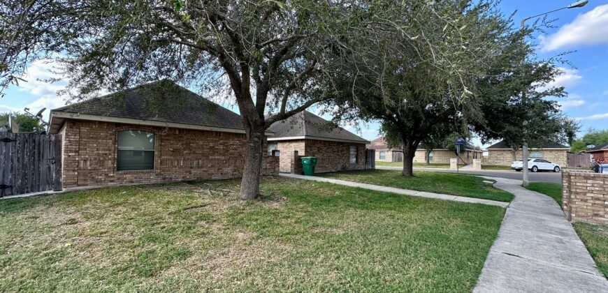 2305 Dahlia Pharr, TX 78577